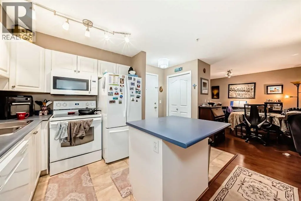 203, 6000 Somervale Court SW