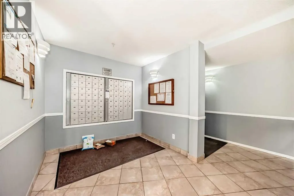 203, 6000 Somervale Court SW