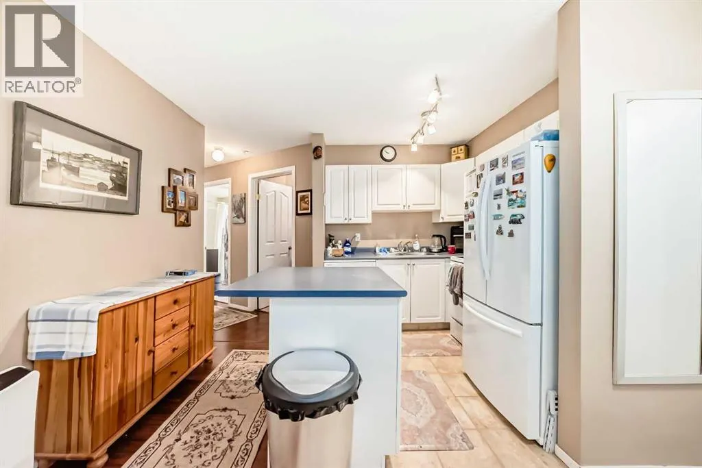 203, 6000 Somervale Court SW