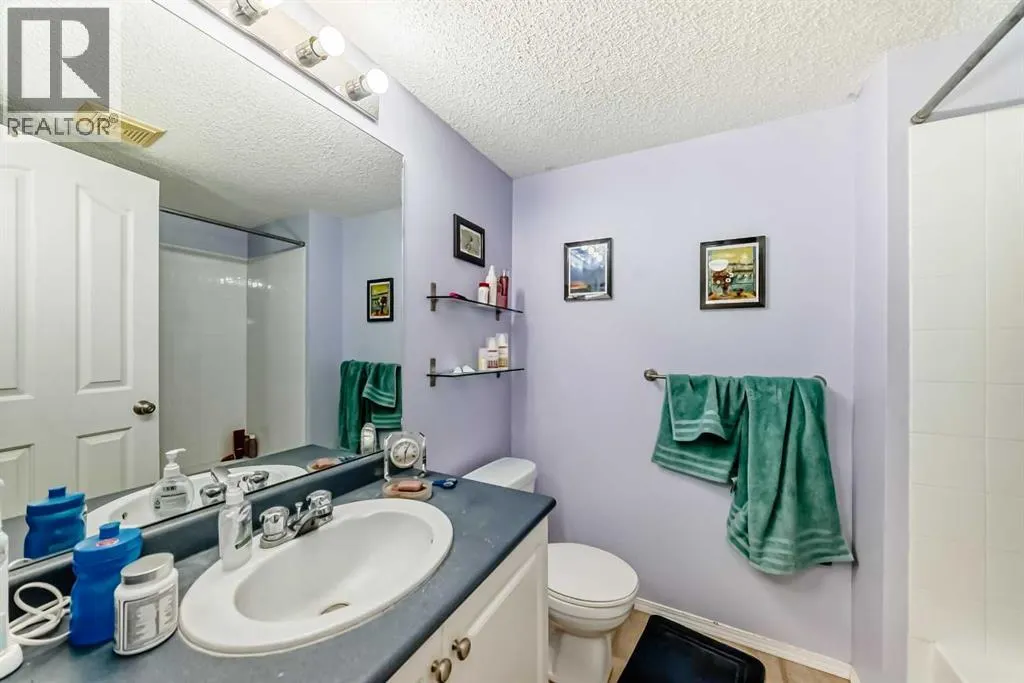 203, 6000 Somervale Court SW