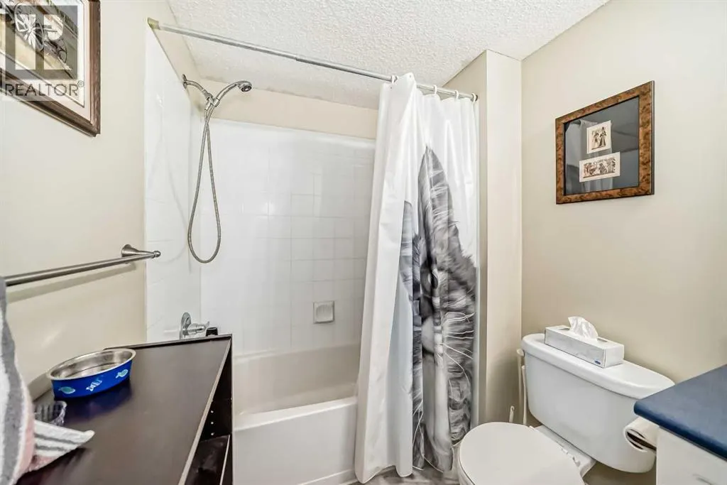 203, 6000 Somervale Court SW