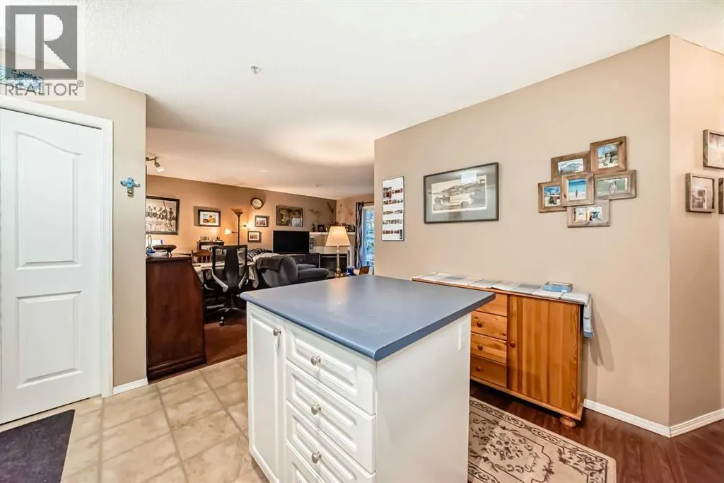 203, 6000 Somervale Court SW