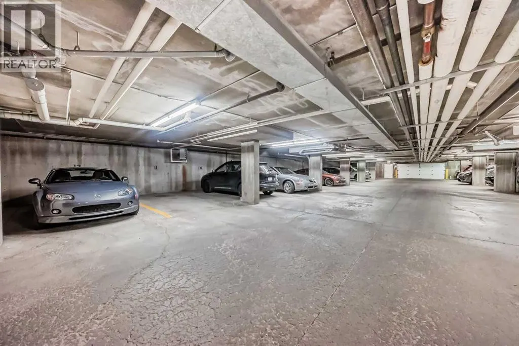 203, 6000 Somervale Court SW