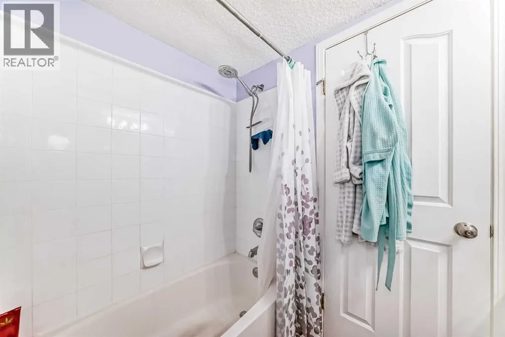 203, 6000 Somervale Court SW