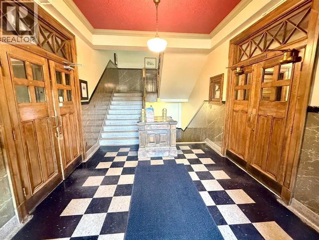 107 & 108, 4836 50 Street
