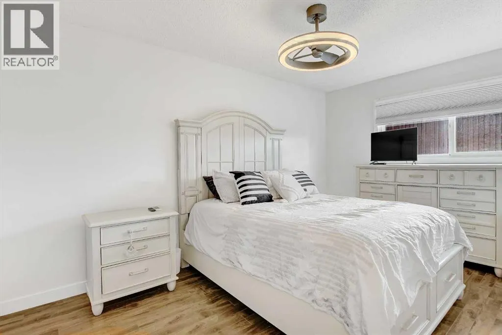 7842 Cedarwood Park