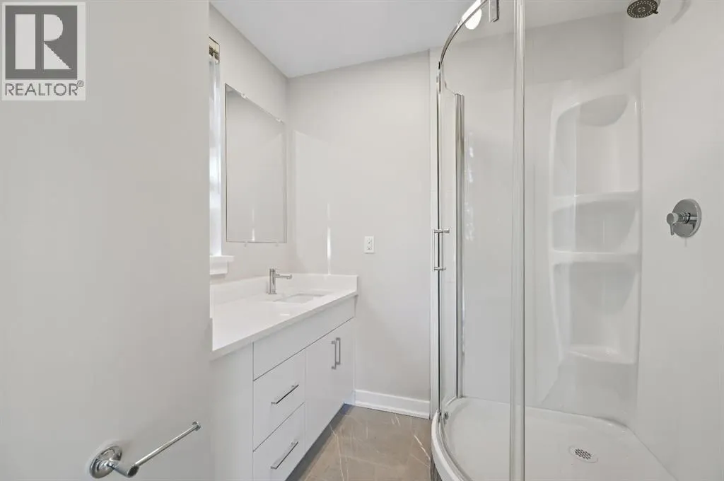 202, 3316 Rideau Place SW