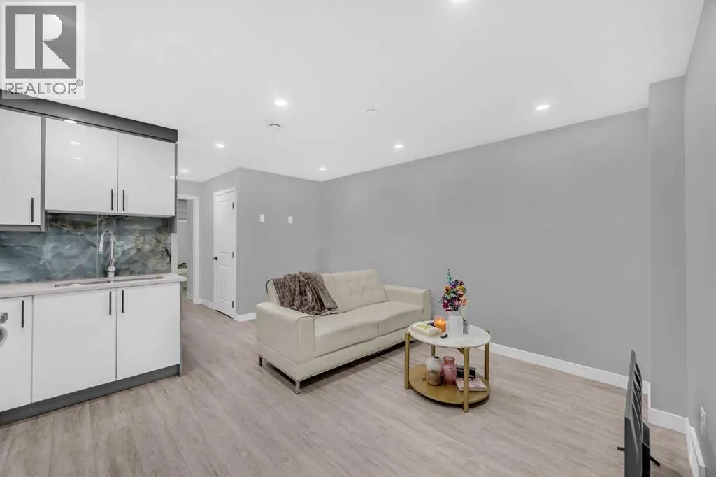 109 Savanna Place NE