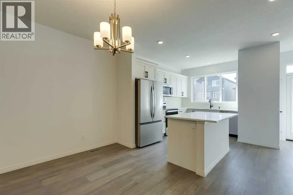 80 Homestead View NE