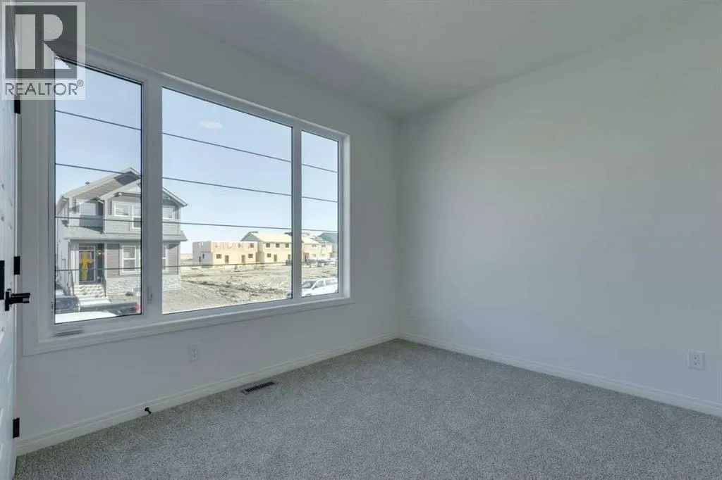 80 Homestead View NE