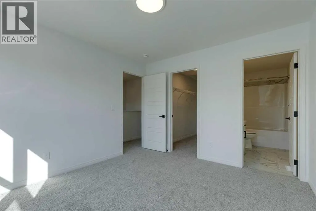 80 Homestead View NE