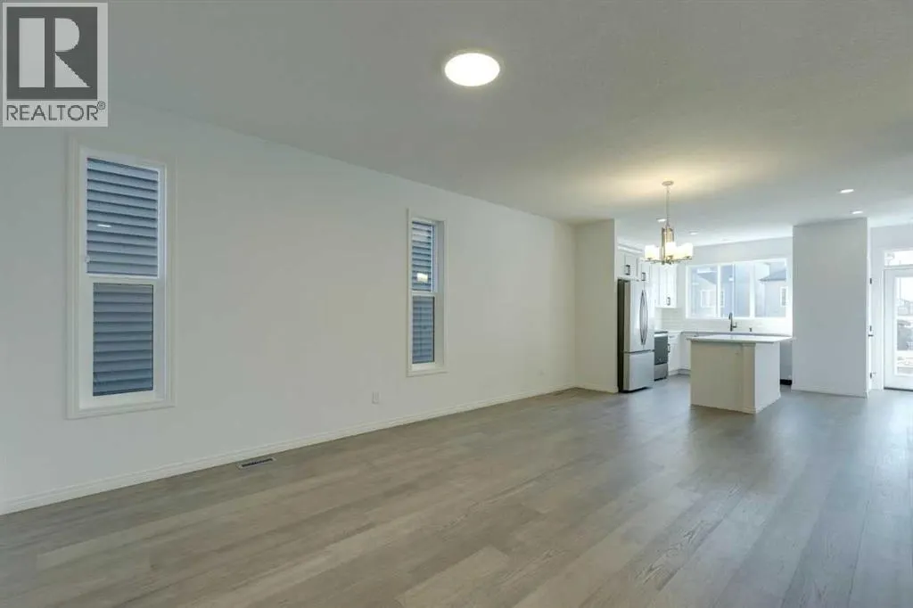 80 Homestead View NE