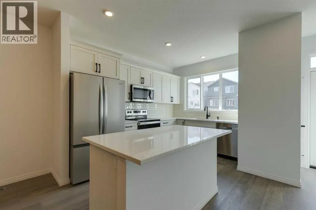 80 Homestead View NE
