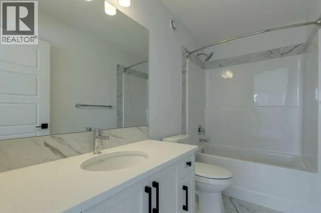 80 Homestead View NE
