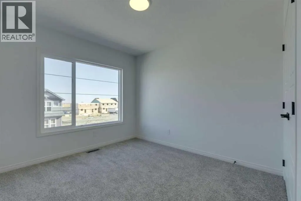 80 Homestead View NE