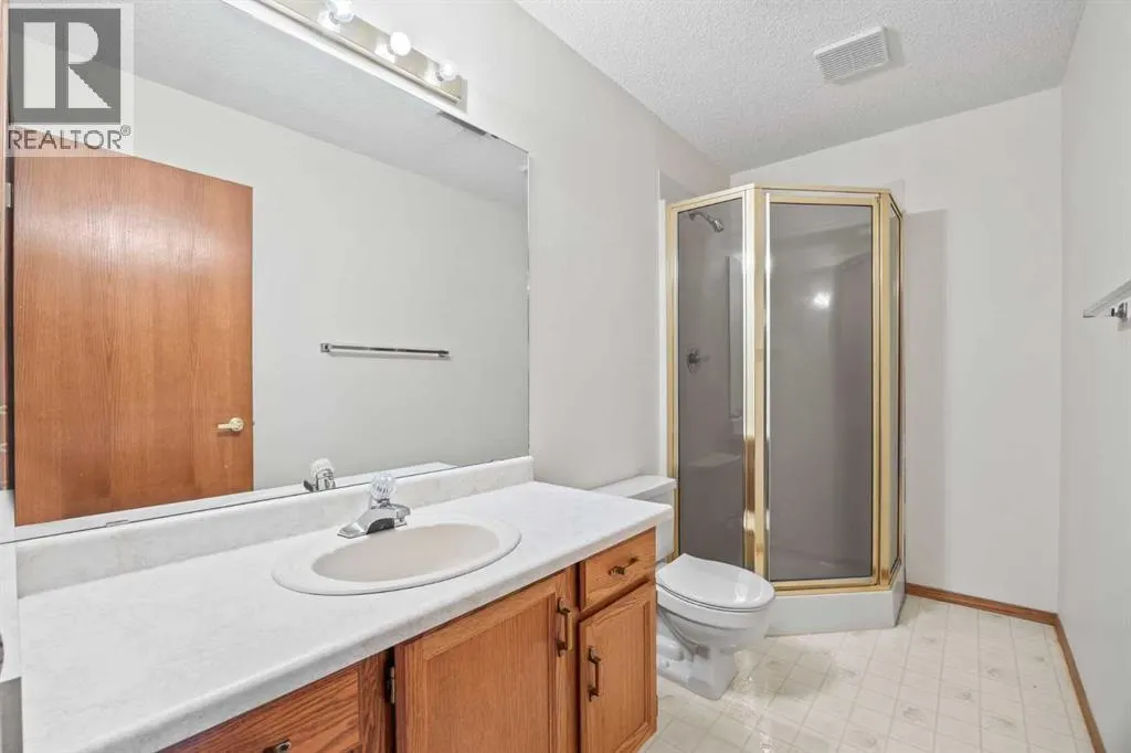 52 Sandarac Circle NW