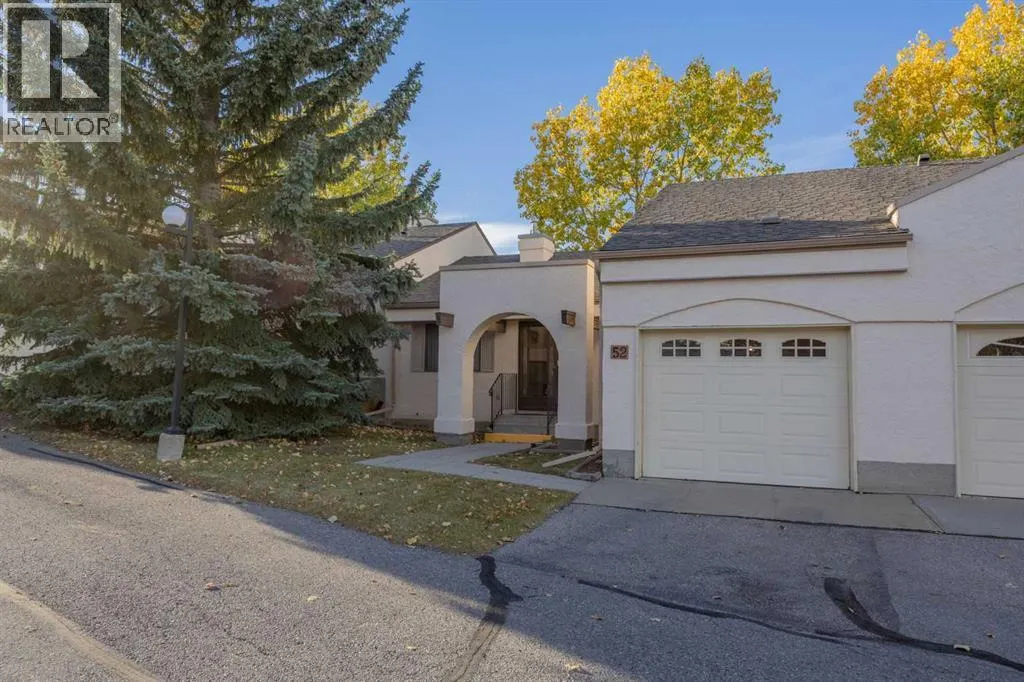 52 Sandarac Circle NW