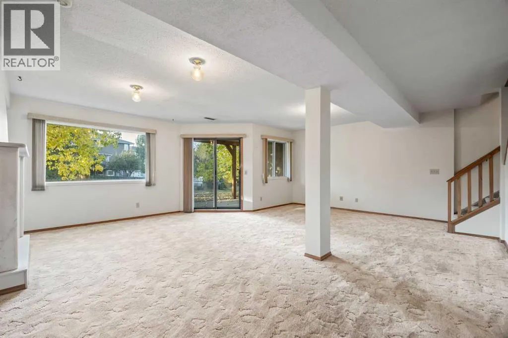 52 Sandarac Circle NW