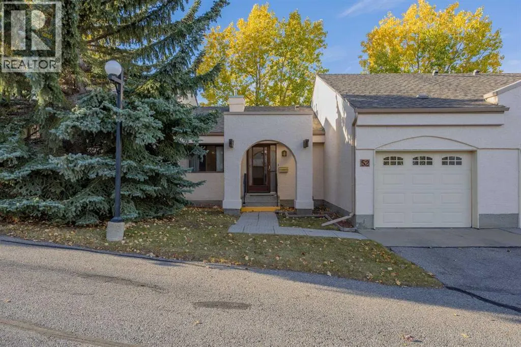 52 Sandarac Circle NW