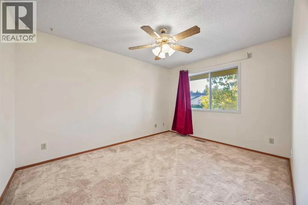 52 Sandarac Circle NW