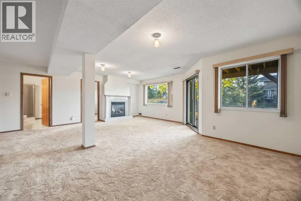 52 Sandarac Circle NW