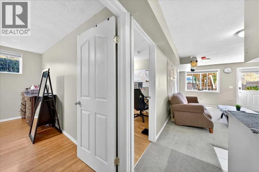 11 Citadel Vista Close NW