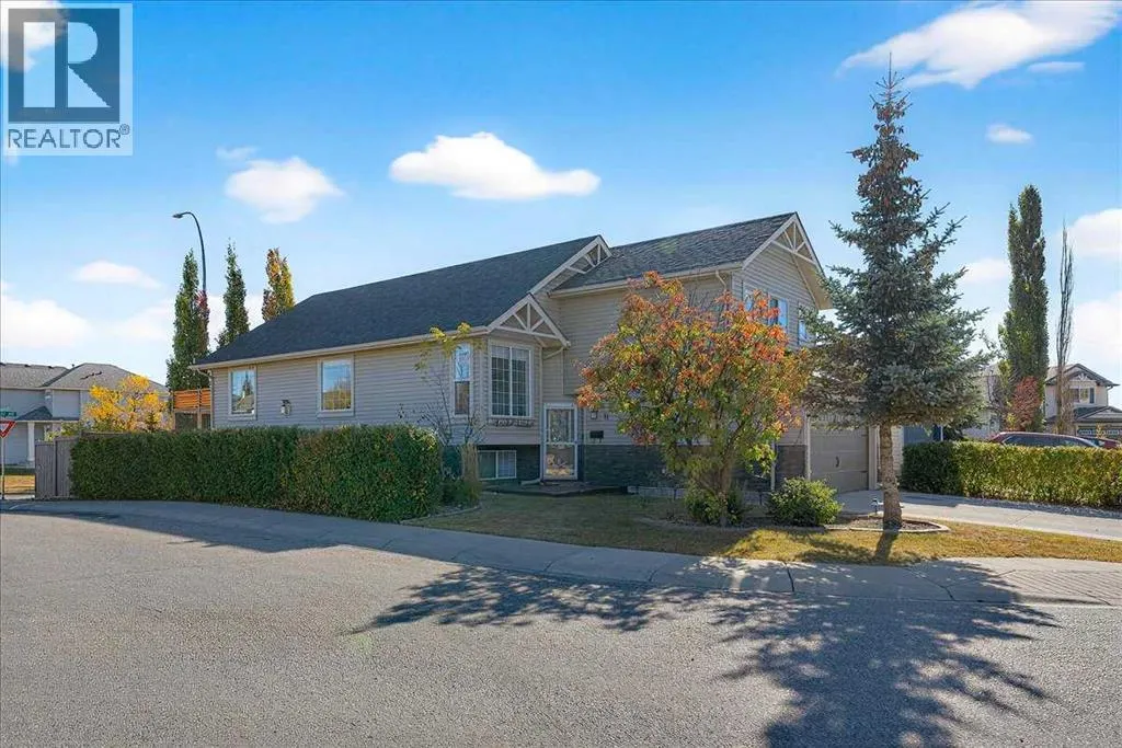 11 Citadel Vista Close NW