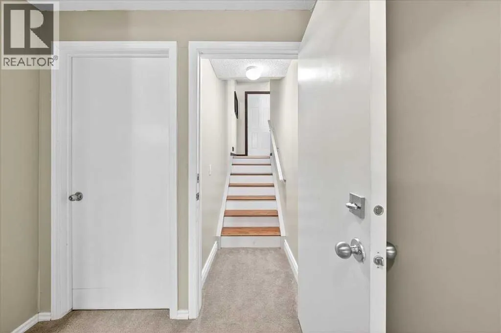 11 Citadel Vista Close NW