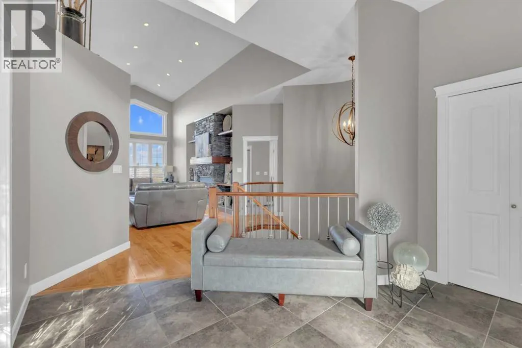 4 Leonard Close