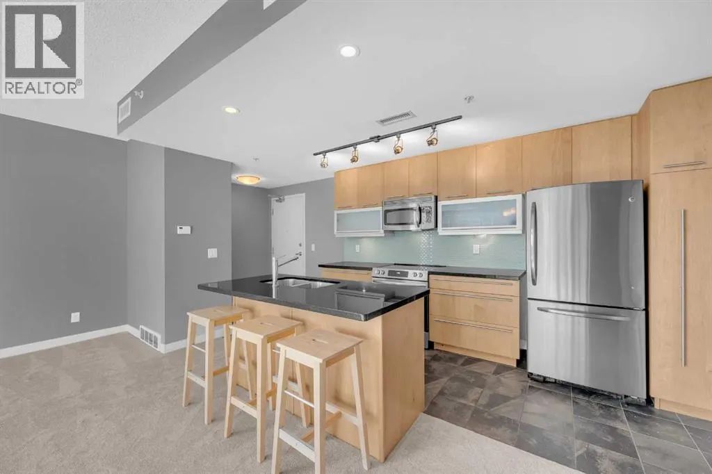 1307, 215 13 Avenue SW