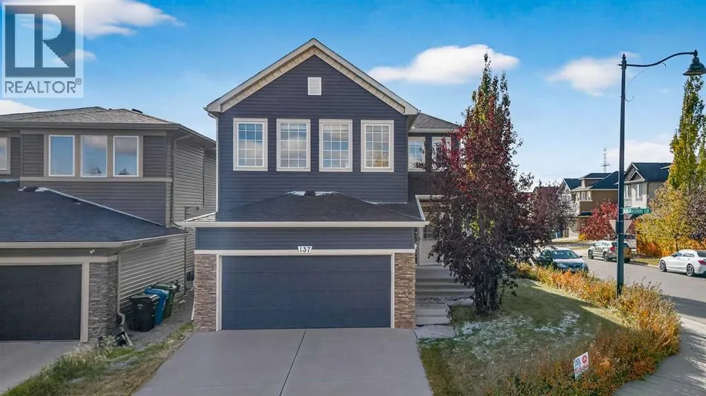 137 Evanspark Circle NW