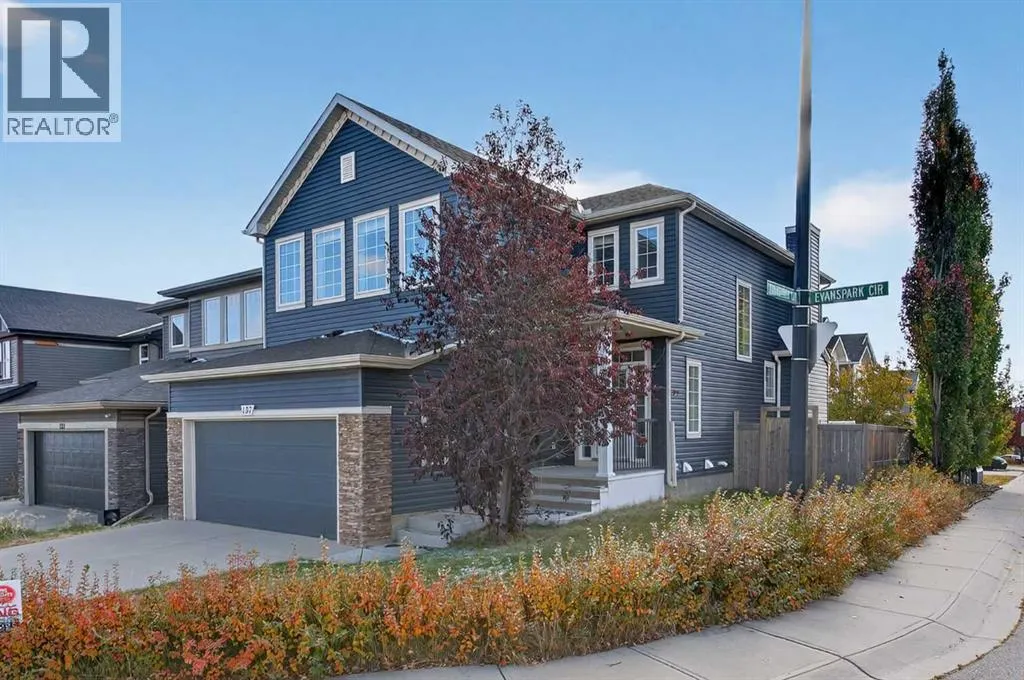 137 Evanspark Circle NW