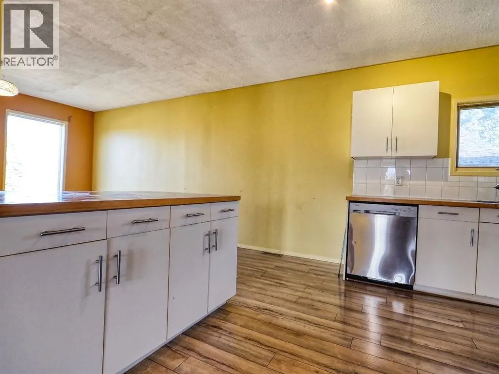 25002 Township Road 290
