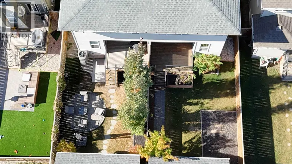 12 Legacy Gate SE