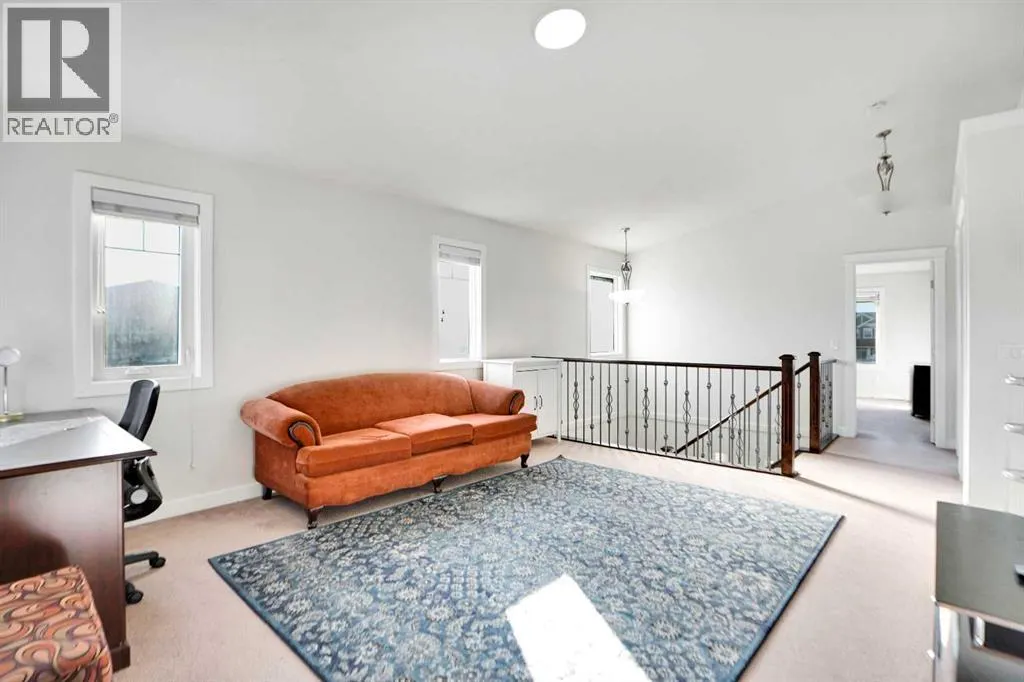 59 Redstone Park NE