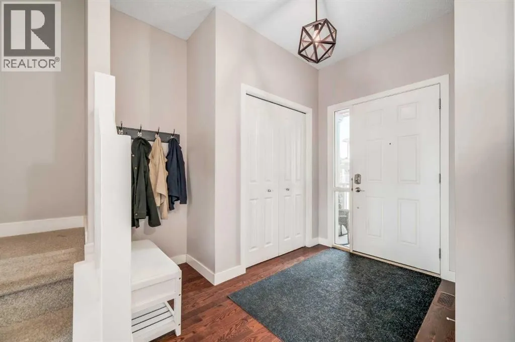 52, 351 Monteith Drive SE