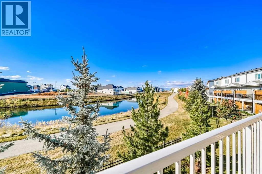 52, 351 Monteith Drive SE