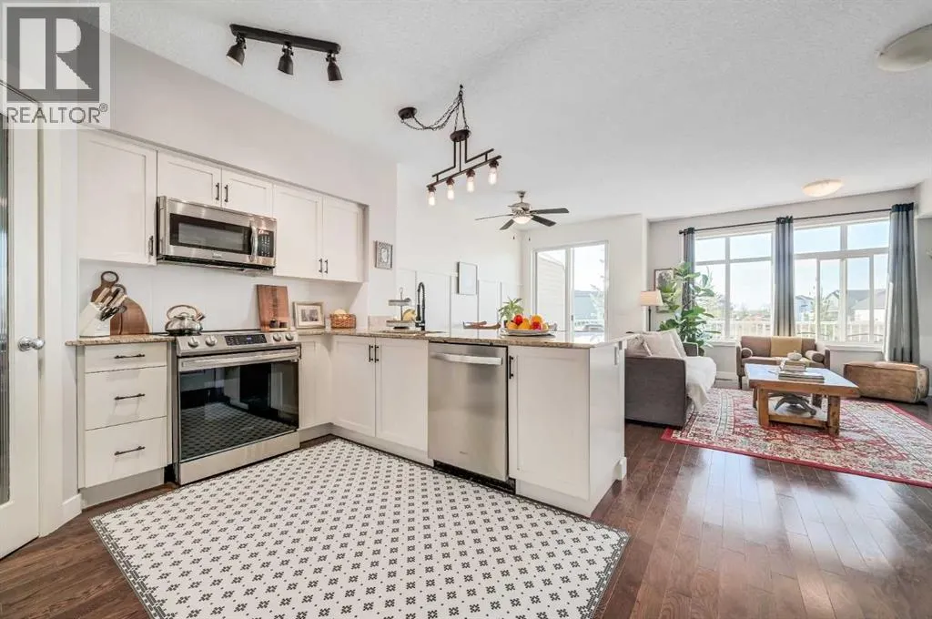 52, 351 Monteith Drive SE