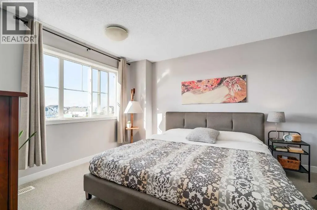 52, 351 Monteith Drive SE