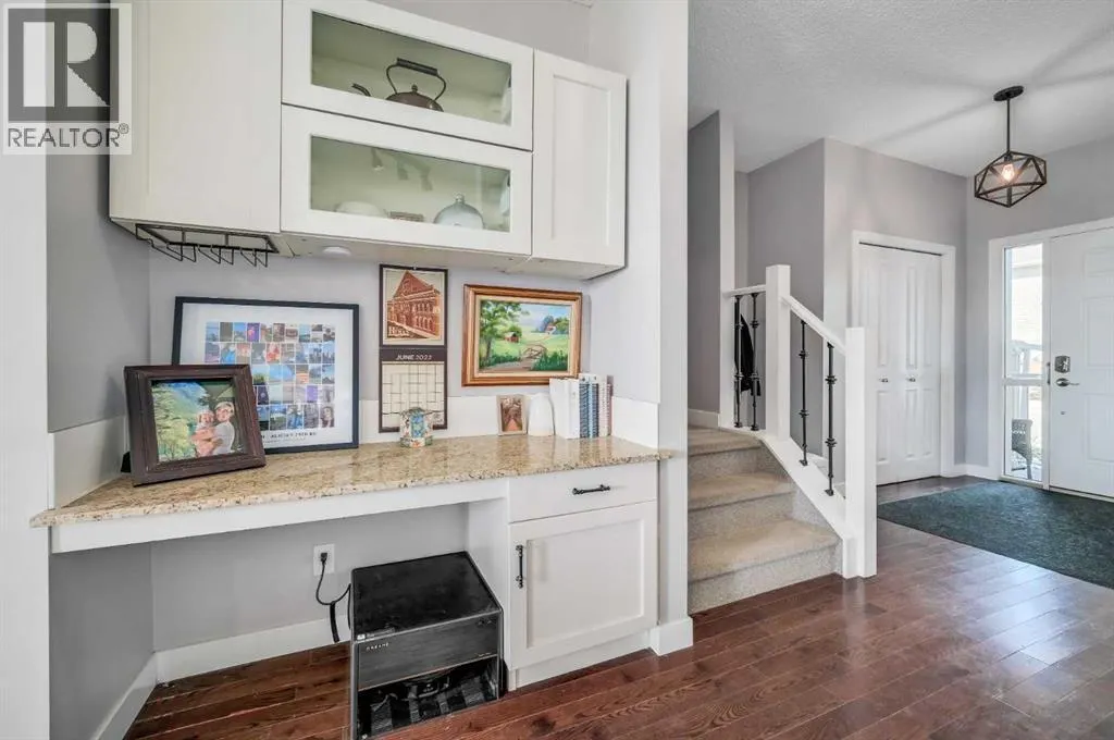 52, 351 Monteith Drive SE
