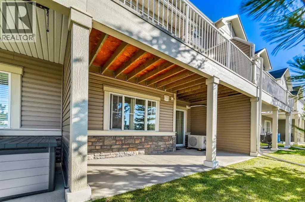 52, 351 Monteith Drive SE