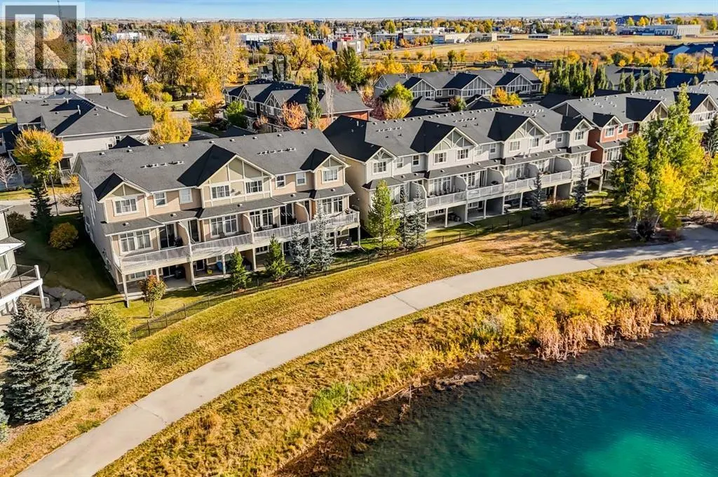 52, 351 Monteith Drive SE