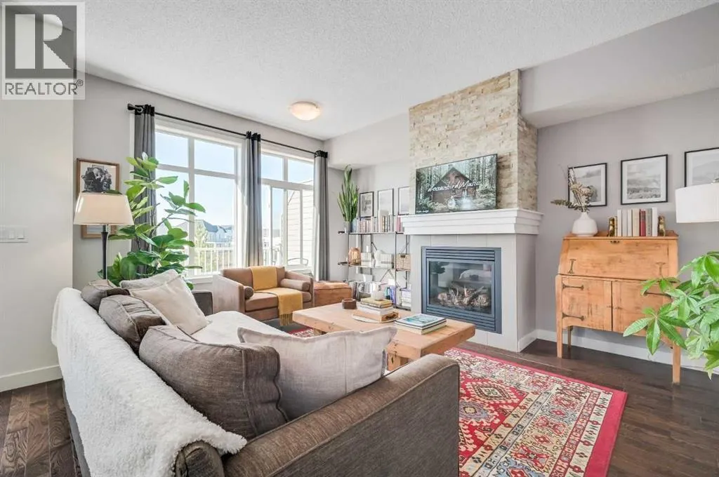 52, 351 Monteith Drive SE