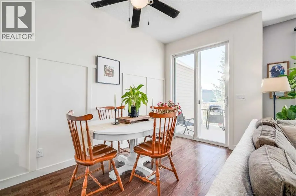 52, 351 Monteith Drive SE
