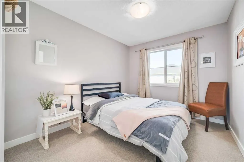 52, 351 Monteith Drive SE