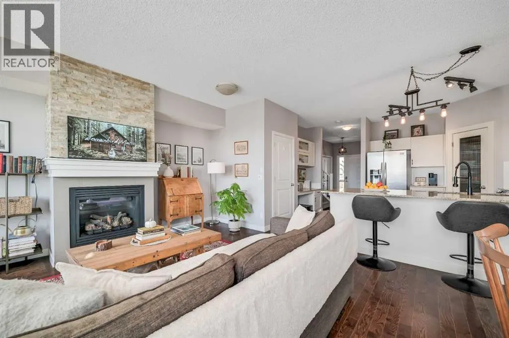 52, 351 Monteith Drive SE