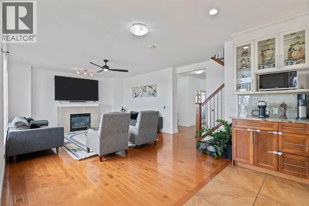 322 kinniburgh Boulevard
