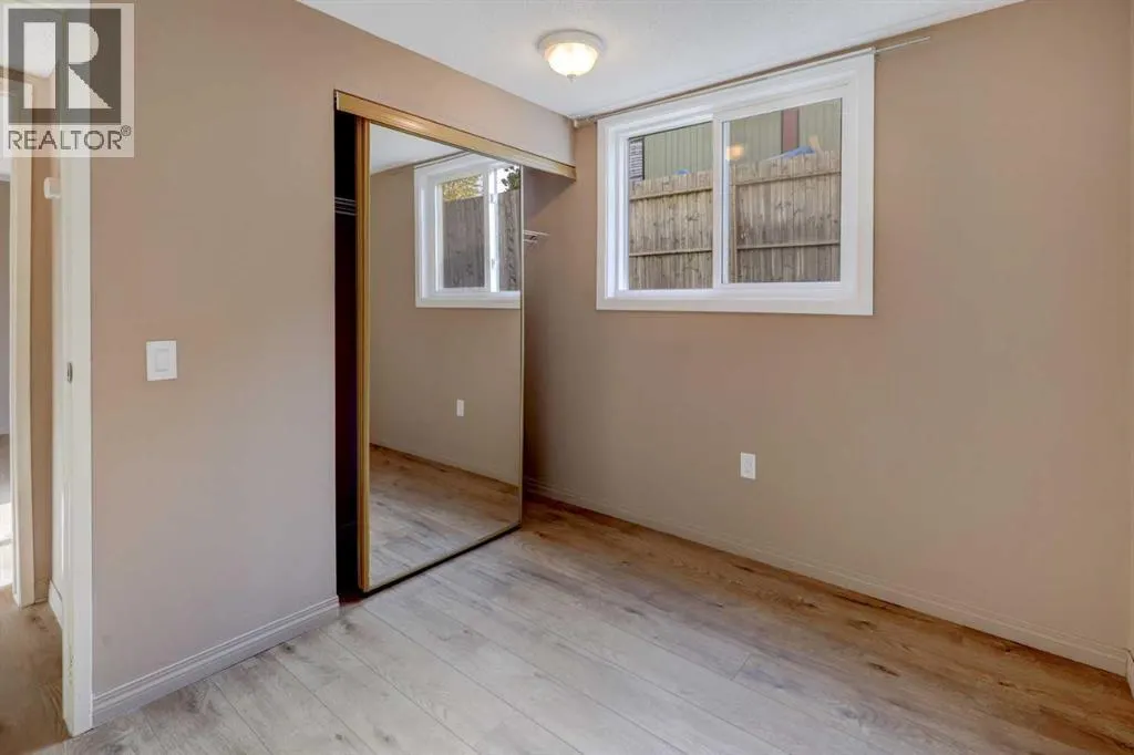 529 Sabrina Road SW