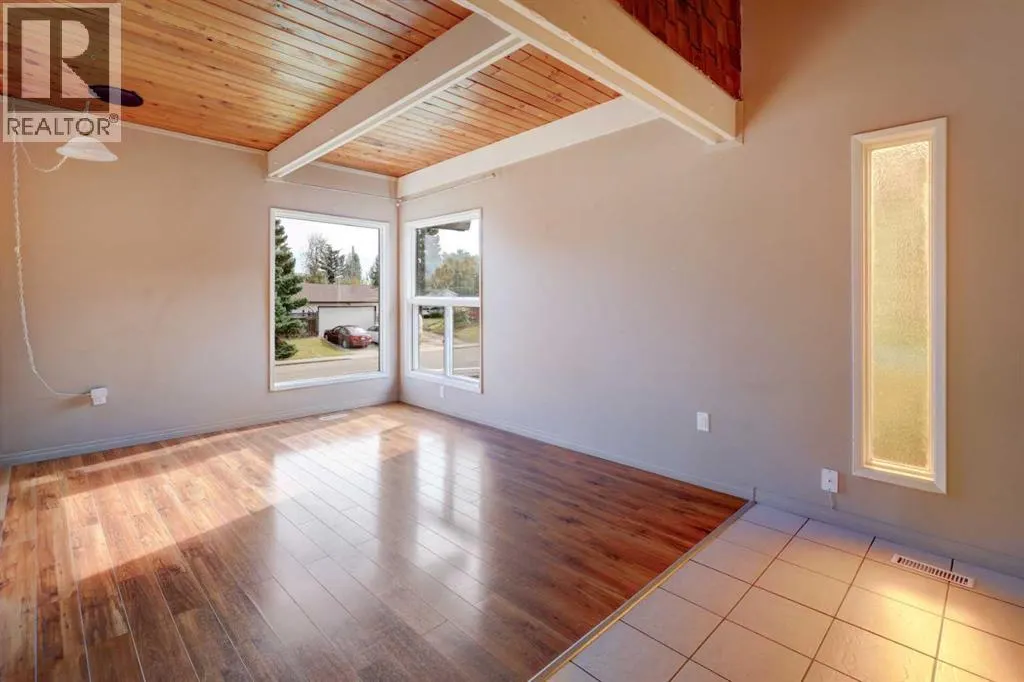 529 Sabrina Road SW