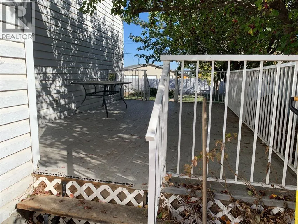 5109 6 Street